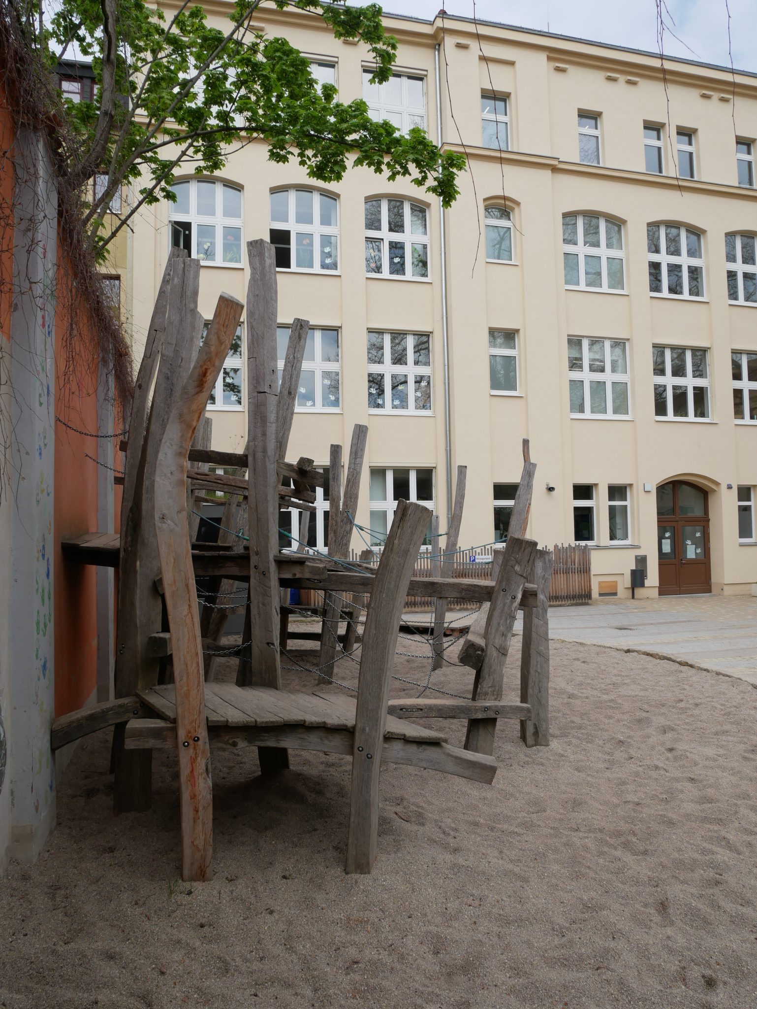 Kontakt/Öffnungszeiten – Hort 15. Grundschule Dresden
